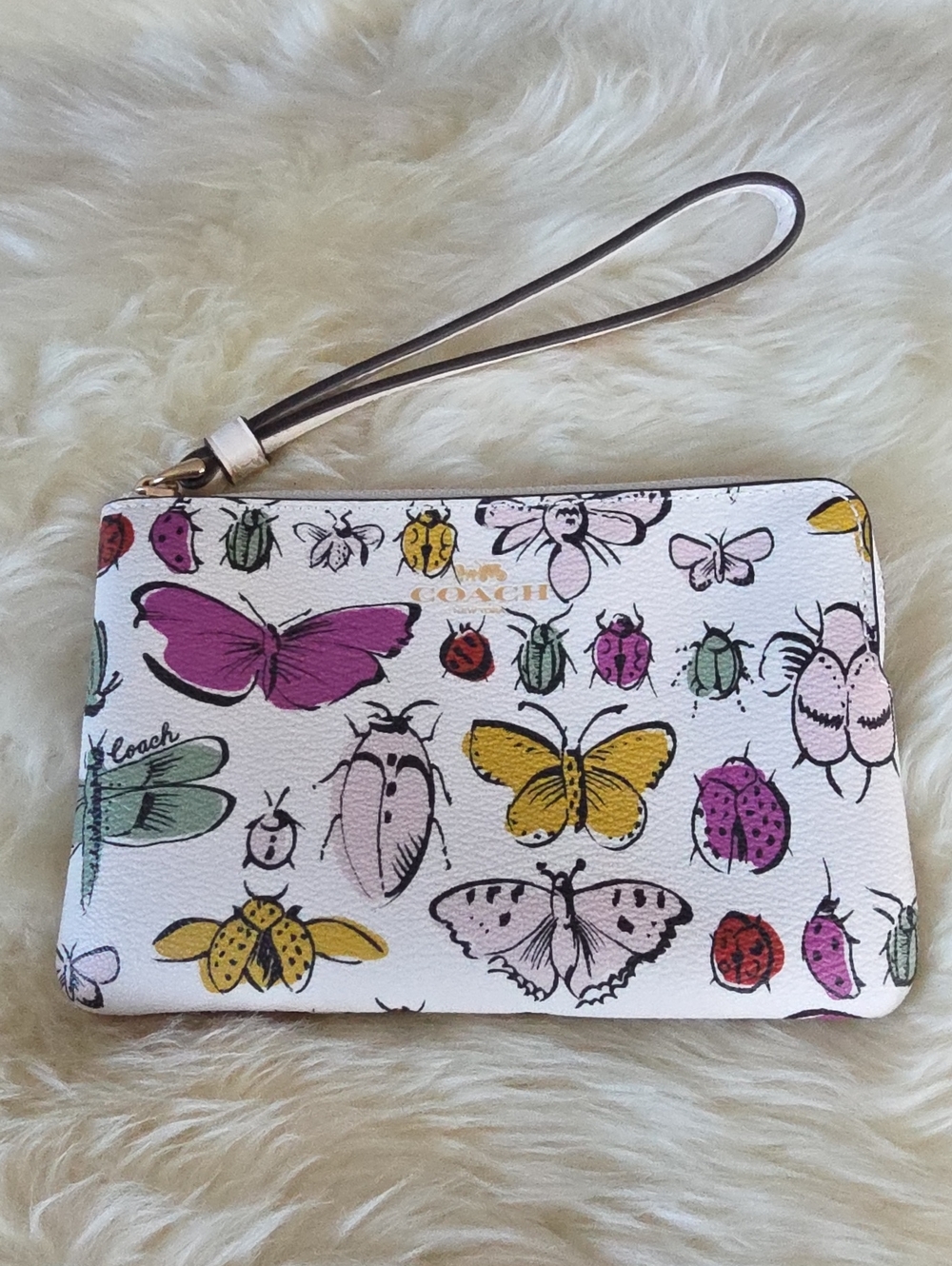 NWOT Coach Corner Zip Critter Print Wristlet Wallet 🐞🦋🪲♥️🎁